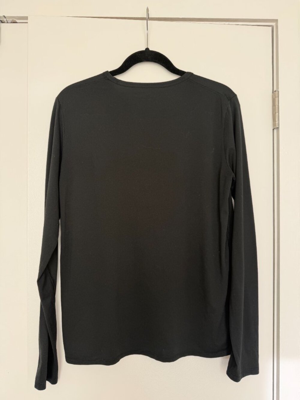 Outdoor Voices Long Sleeve Tee View 3